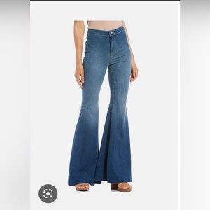 Free people Just Float On Flare Jeans